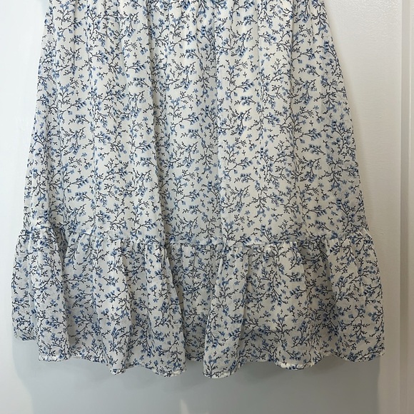 Altar'd State blue and White Flutter Sleeve Mini Sundress size XS. - Picture 4 of 7